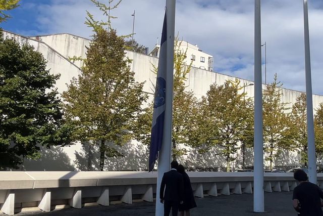 Hastear da bandeira no Dragão no aniversário do FC Porto