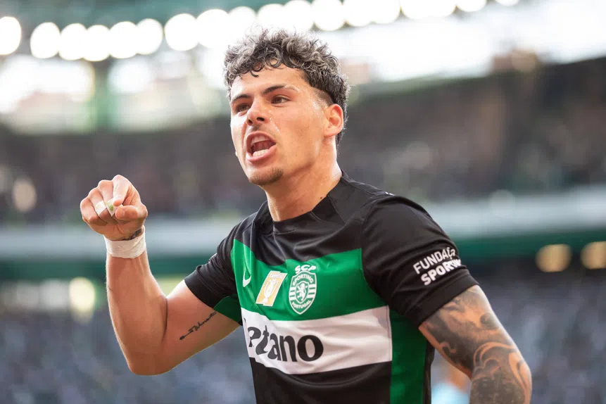 Maxi Araújo: do ataque ao abismo?