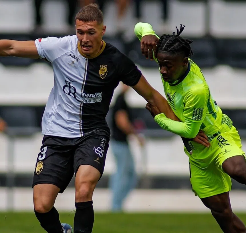 Farense afunda! Chaves fecha o caixão