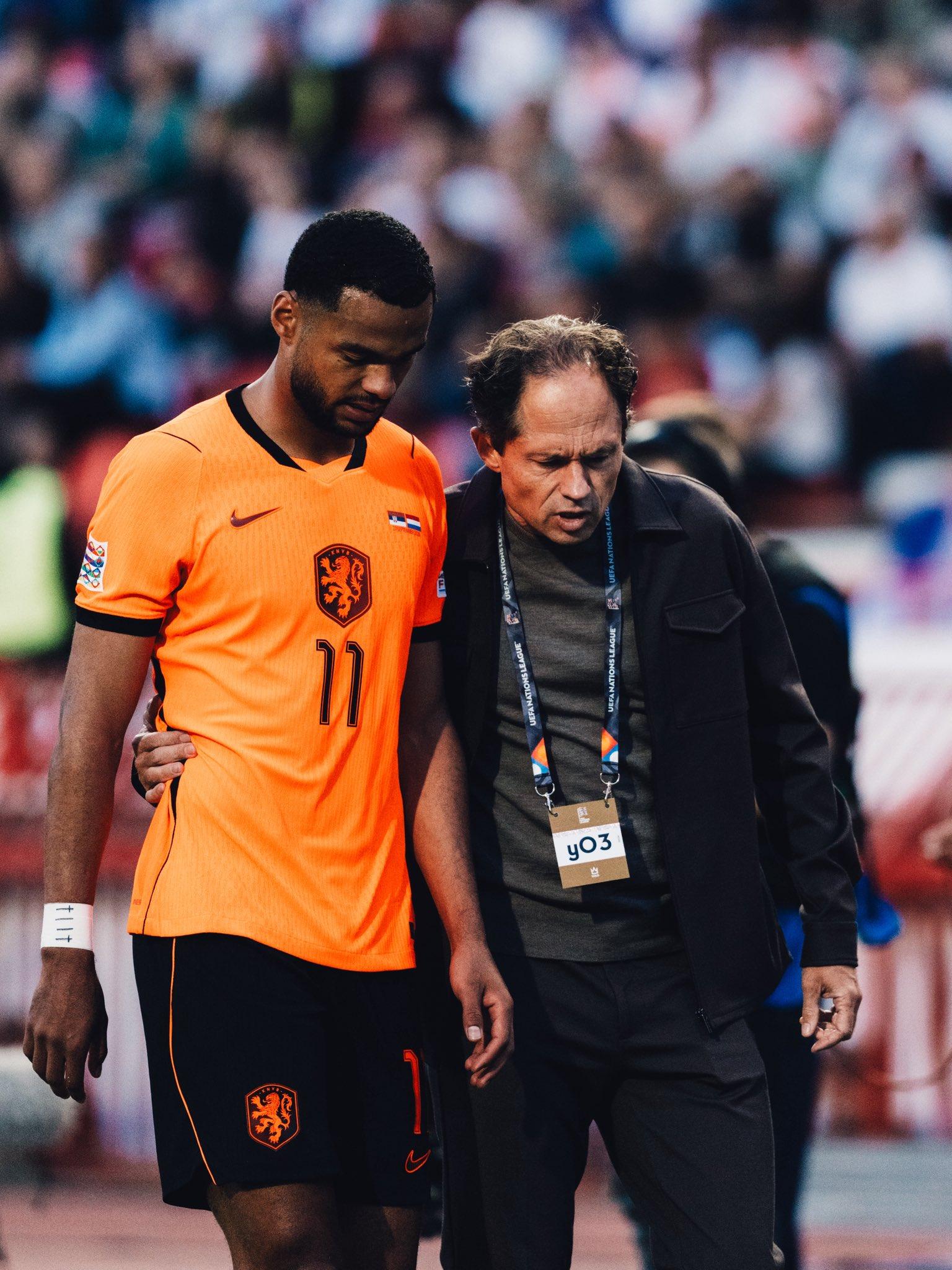 Cody Gakpo, Liverpool/Países Baixos - lesão no jogo com a Alemanha, num tornozelo. Foto: Federação dos Países Baixos