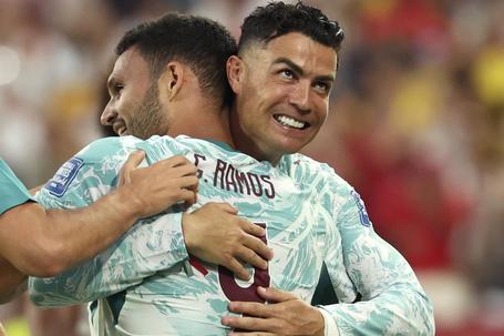 Cristiano Ronaldo ou Gonçalo Ramos: um dos dois será titular na Dinamarca - Foto: IMAGO