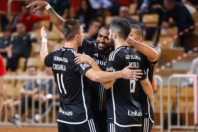 Benfica termina o Grupo 4 na primeira posição