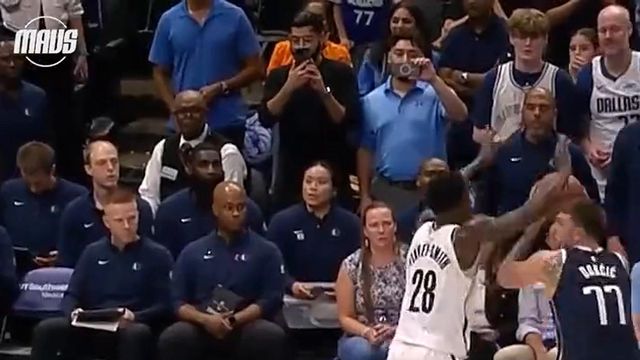 Fantástico triplo de Luka Doncic