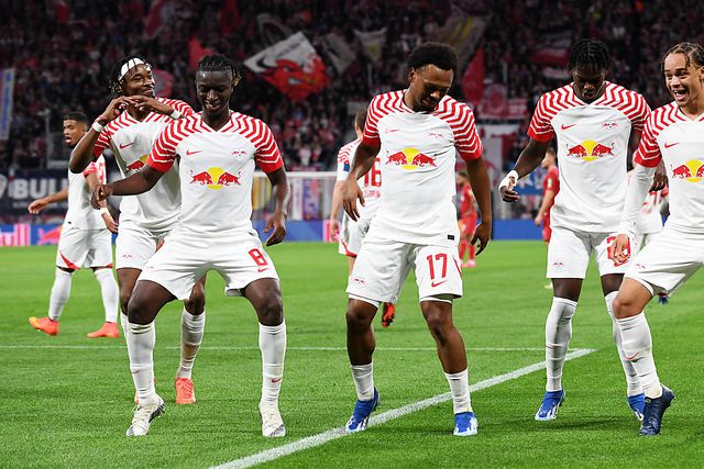 Leipzig imita o Bayern e dá 'chapa seis' ao Colónia