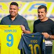 Um 'outro' Ronaldo e Figo visitam o Al Nassr