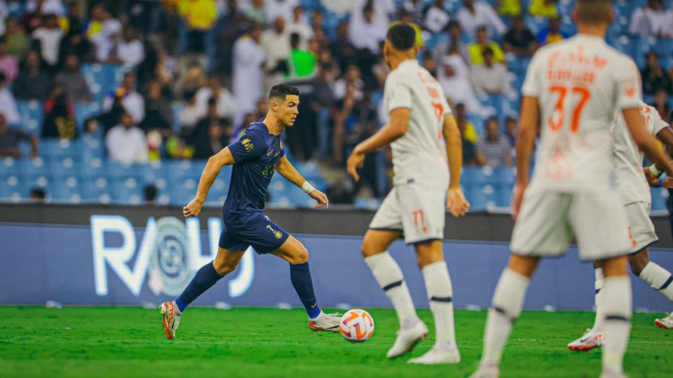 Otávio marca, Ronaldo assiste e Al Nassr ascende ao segundo lugar
