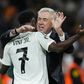 Ancelotti e as posições de Vinícius e Mbappé: «Não quis mudar o jogador que faz a diferença»