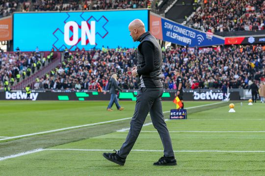 Momento do Manchester United preocupa: «Ten Hag está a pedir problemas»