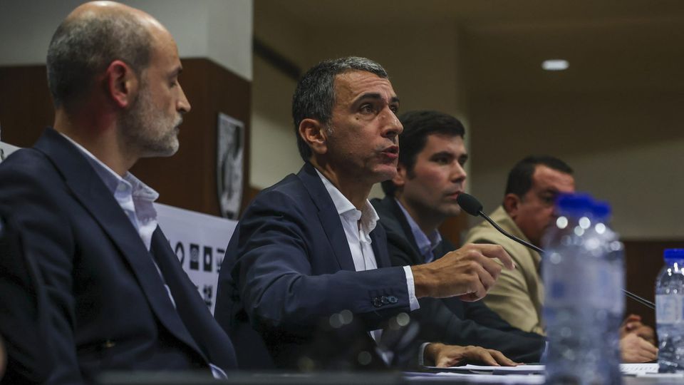 António Miguel Cardoso critica arbitragem: «Existem filhos e enteados»