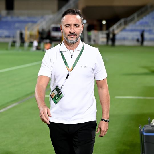 Al Shabab de Vítor Pereira vence e avança na Taça do Rei