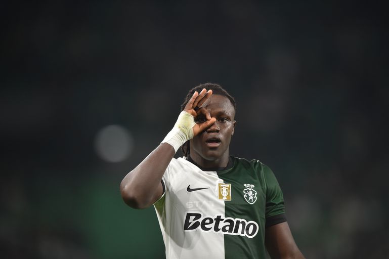 Quenda joga mais esta época de leão ao peito, depois ruma a Inglaterra, para ingressar  no Chelsea - Foto: Miguel Nunes