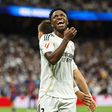 Vinícius Júnior no duelo com o Barcelona, no Bernabéu