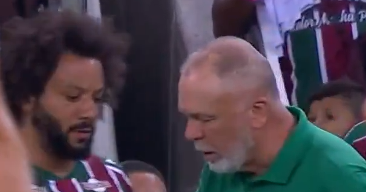 Marcelo explica polémica: «Ele não falava comigo e abraçou-me»