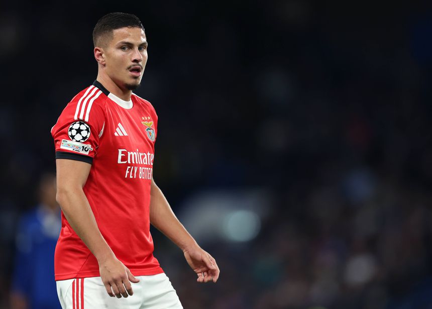 Ivanovic no jogo com o Chelsea, para a Champions - Foto: IMAGO