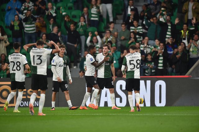 Ioannidis apontou o quinto do Sporting frente ao Alverca - Foto: Miguel Nunes