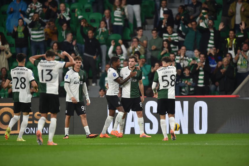 Ioannidis apontou o quinto do Sporting frente ao Alverca - Foto: Miguel Nunes