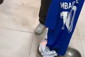 Camisola de Mbappé queimadas