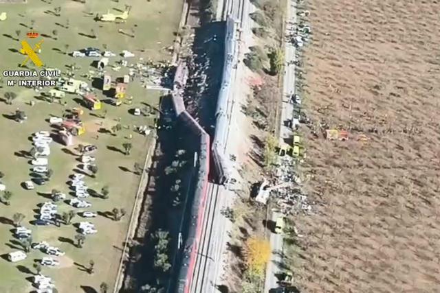 Guardia Civil divulga imagens aéreas do acidente entre comboios