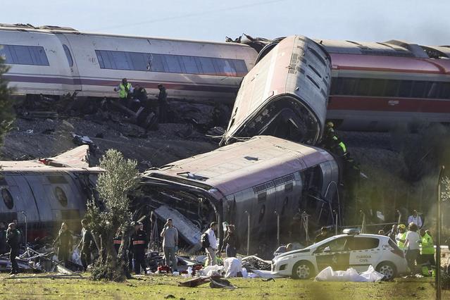 Acidente de comboios em Espanha, na zona de Toledo, provoca dezenas de mortos e feridos - Foto: EPA