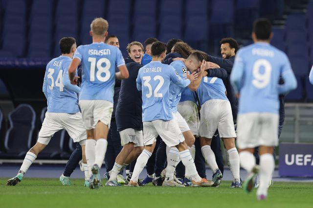 Lazio vence e fica à espera do Feyenoord, Shakhtar pressiona FC Porto
