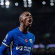 Inacreditável: Caicedo marca golo... do meio-campo (vídeo)