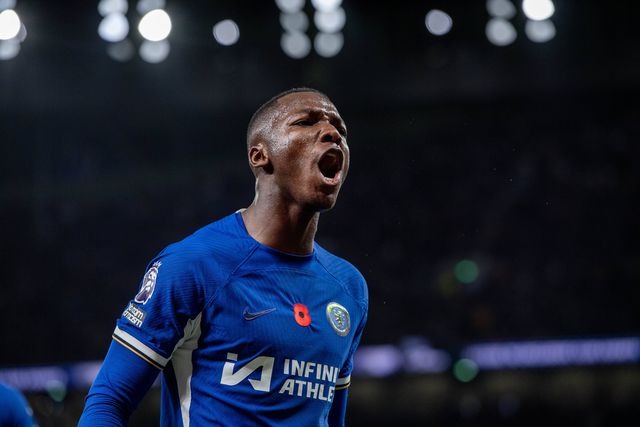 Caicedo revela que quis desistir da Premier League: «Chorei todos os dias»