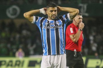 Suárez em tom de despedida do Grêmio