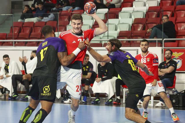 Benfica perde com Nantes e despede-se da Liga Europeia