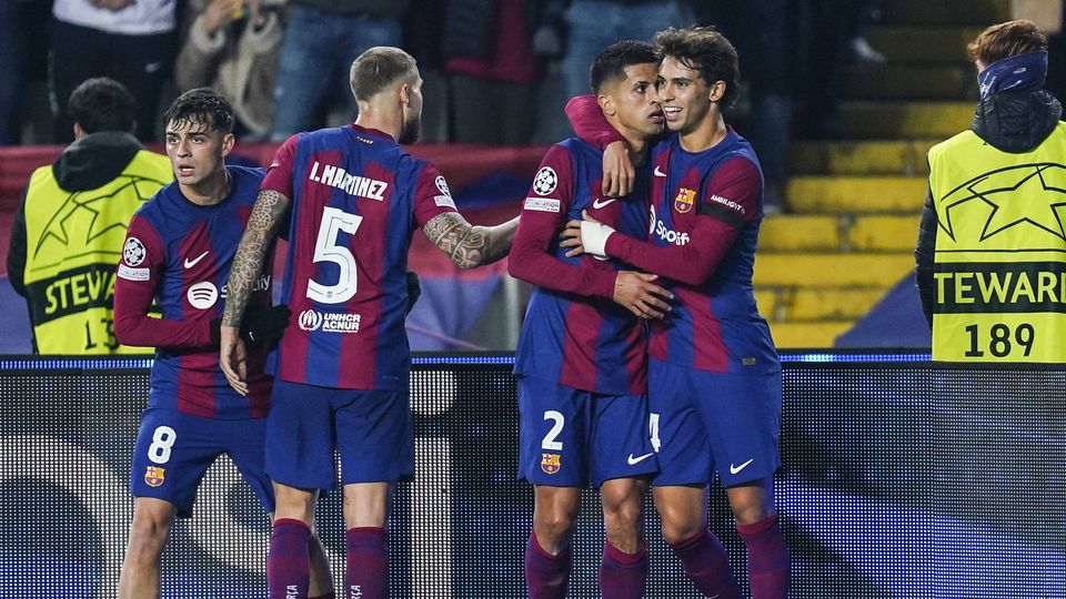 Cancelo assiste e Félix assina reviravolta no Barcelona-FC Porto (vídeo)