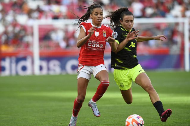 Liga Feminina: mais de metade das jogadoras com estatuto profissional