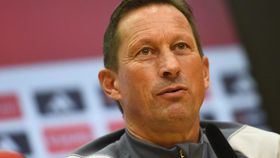 Benfica: a conferência de Roger Schmidt na íntegra