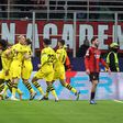 Dortmund destroça Milan em San Siro, PSG sofre para empatar com Newcastle