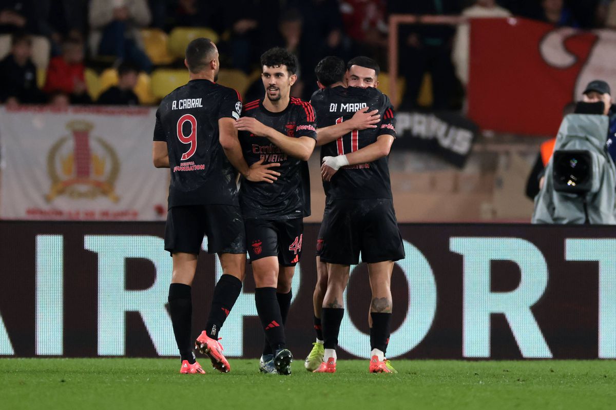 Épica e... histórica: assim foi a vitória do Benfica no Mónaco