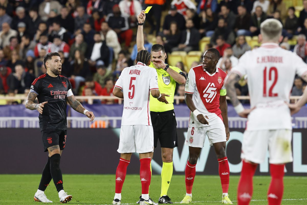 Benfica: Mónaco prepara queixa na UEFA