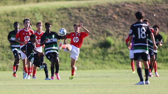 Iniciados: Sporting e Benfica empatam em Alcochete