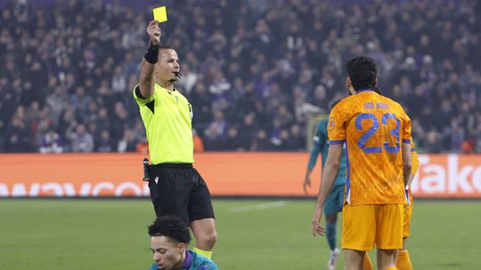 A análise de Duarte Gomes à arbitragem: penálti mal marcado para o FC Porto