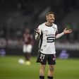 Valentin Rongier, festeja o golo decisivo frente ao Metz