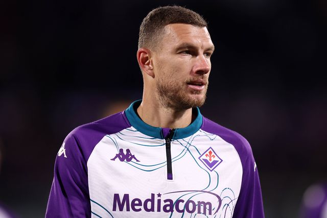 Edin Dzeko, avançado da Fiorentina