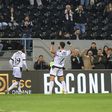 Nélson Oliveira apontou o primeiro golo do V. Guimarães, frente ao Aves SAD. Foto: José Coelho/LUSA