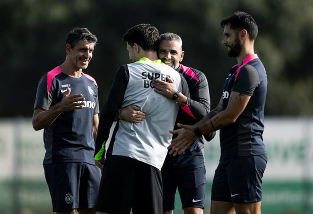 Rui Borges com motivos para sorrir: Pedro Gonçalves a 100 por cento - Foto: SPORTING CP