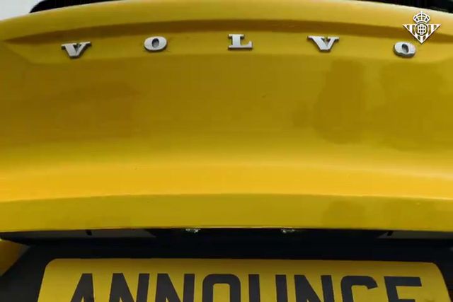 Foi assim que o Betis anunciou a renovação de Isco