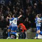 Tottenham goleado em Brighton, com João Pedro em grande