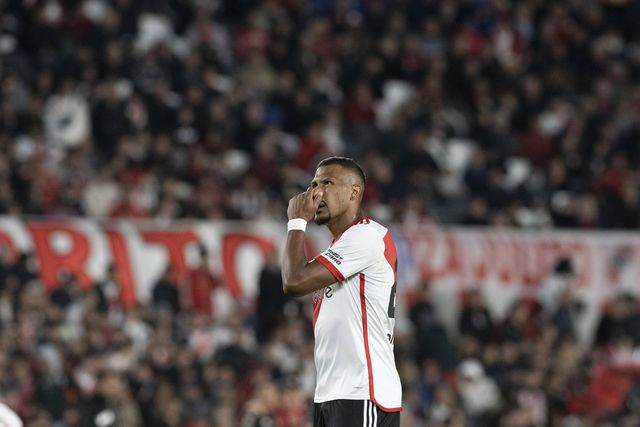 Incrível: Adepto do River Plate sabe todos os resultados do clube de cabeça (vídeo)