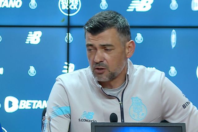 «Fico sempre desconfiado das equipas que estão em dificuldade»