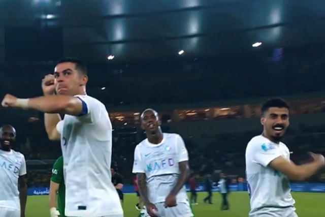 O gesto de Ronaldo e o prémio dado por Luís Castro após goleada (vídeo)