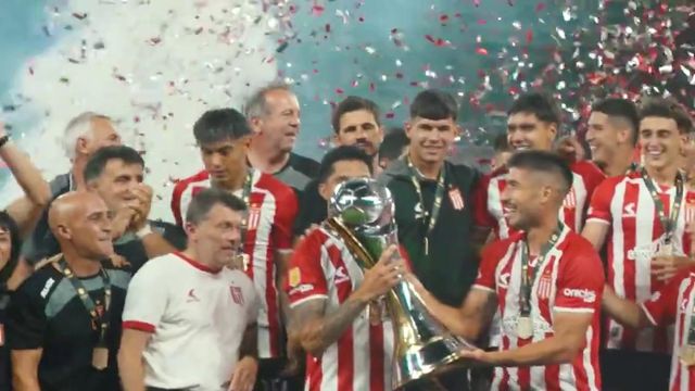 A despedida emotiva de Enzo Pérez do Estudiantes