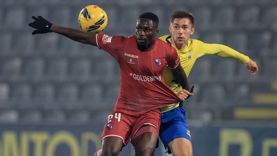 Gil Vicente: Mory Gbane acaba o ano em grande