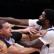 NBA suspende todos os jogadores da pancadaria no Suns-Mavs