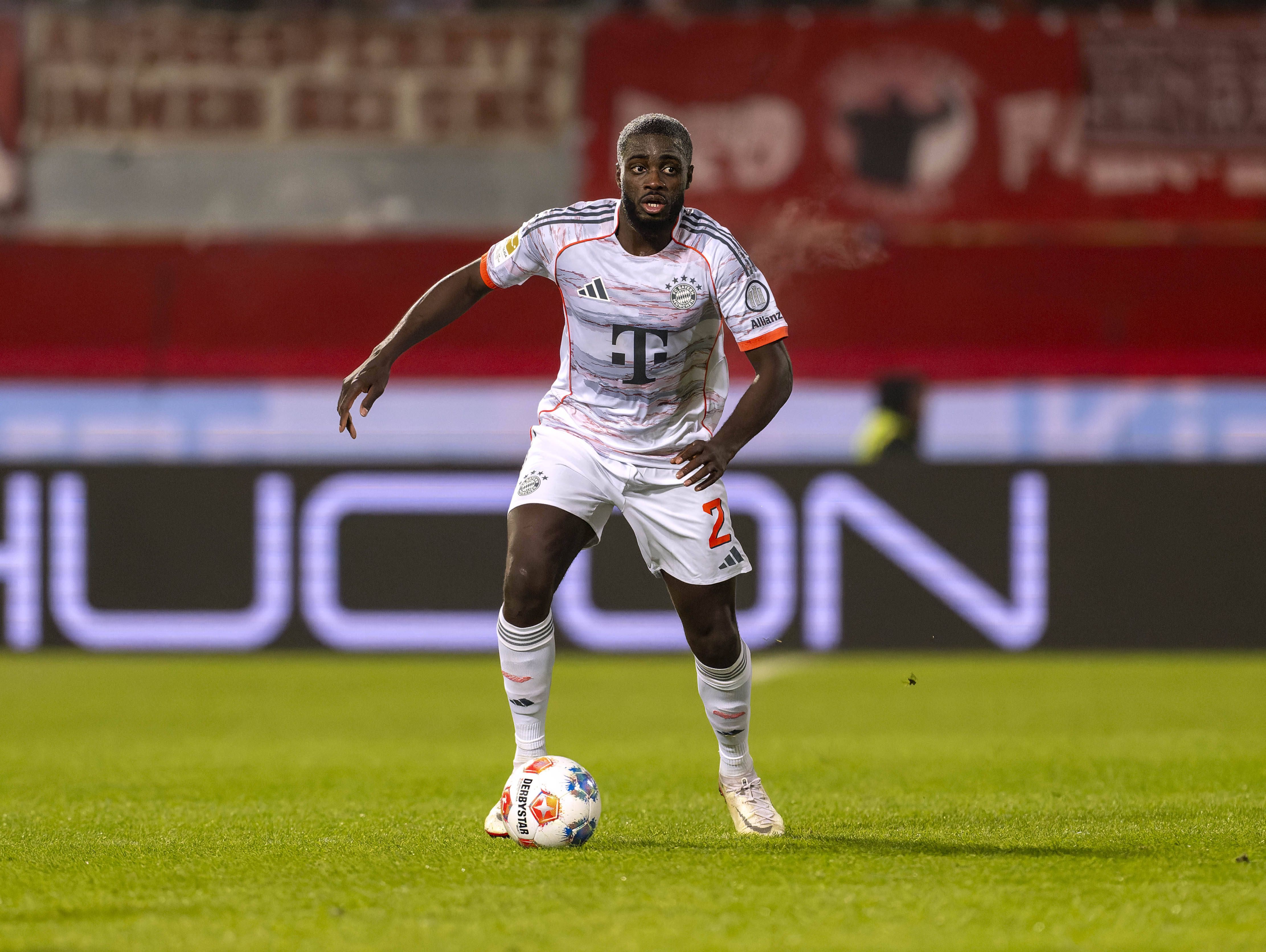 Dayot Upamecano, central francês de 27 anos do Bayern