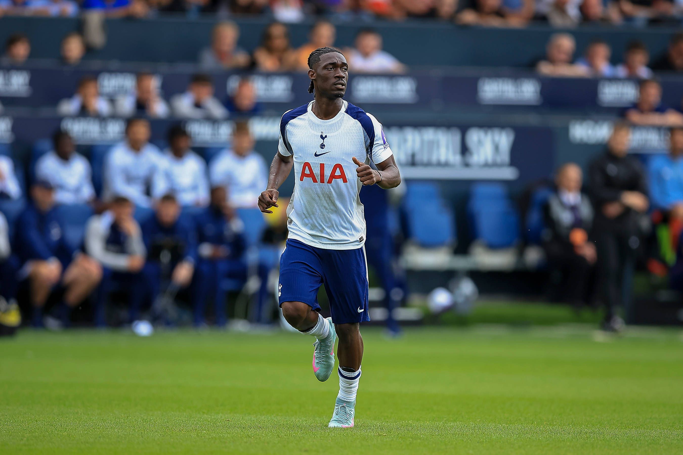 Yves Bissouma, médio maliano de 28 anos do Tottenham